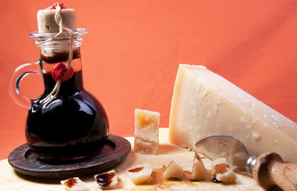 Aceto balsamico - Incucinaconte - Elenco ingredienti ricette cucina con aceto